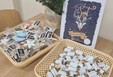 Christmas Cake Market