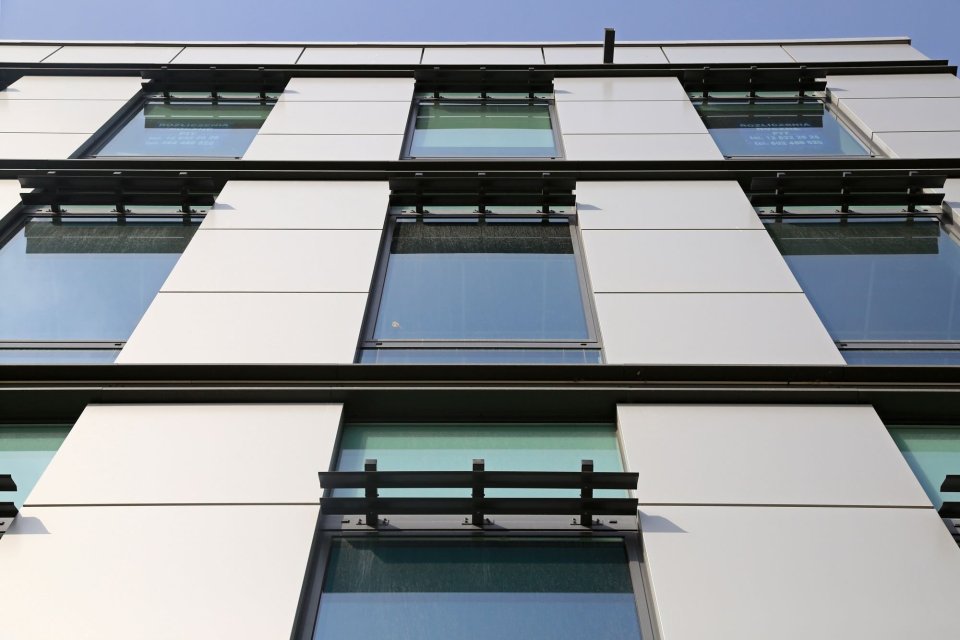 9. Collumbus Office Center Kraków www