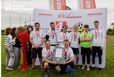 499860810_1565329804621321_8031187643457924632_n (1)