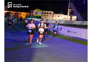 505441955_1585714425916192_1196424170828475866_n