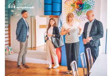 505797502_1577746173379684_3687927826705553695_n