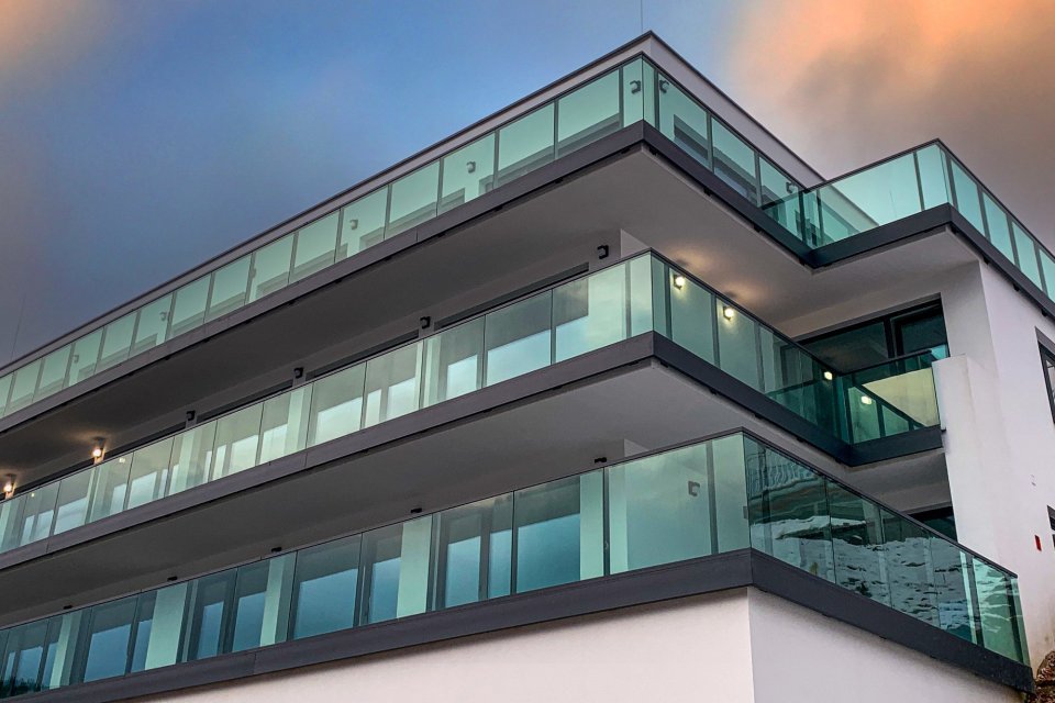 Hotel Meander Railing Alumetal na www 6 